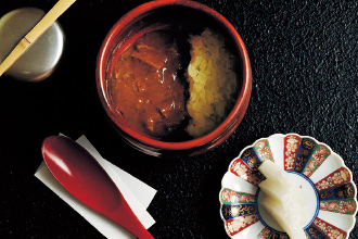 「発酵×江戸の香辛料」を組み合わせた、魚だしの発酵カレーと欧風カレー2種