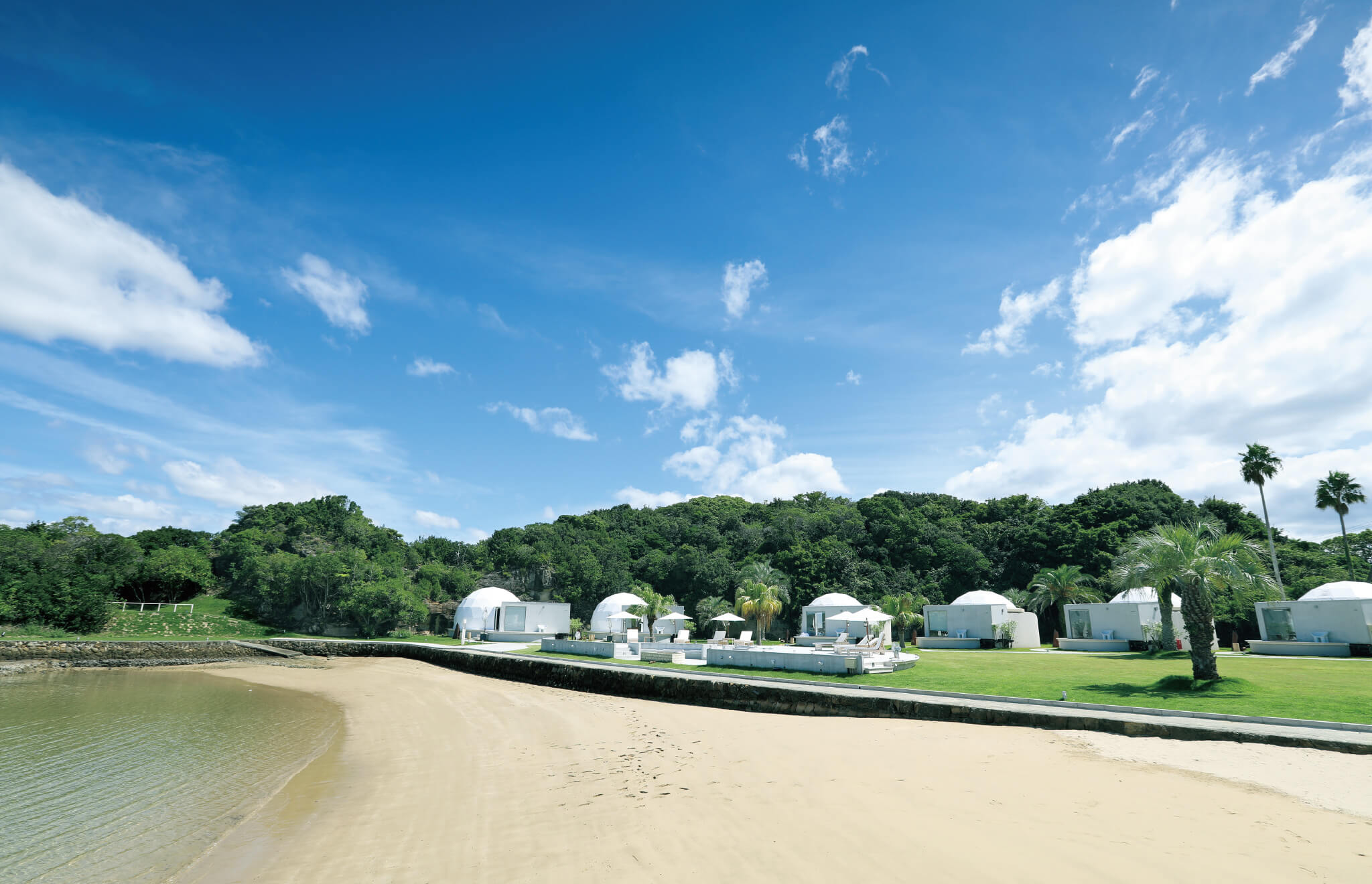 グランピングに!温泉に!世界遺産に!絶景に出合える和歌山へ